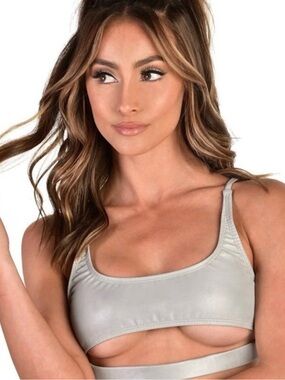 I heart raves size medium reflective cut out bra top